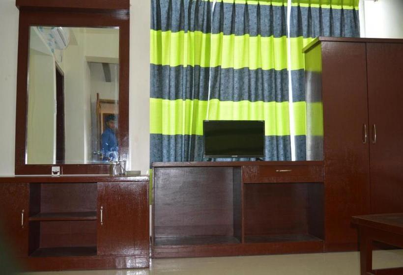 هتل Well Park Resort