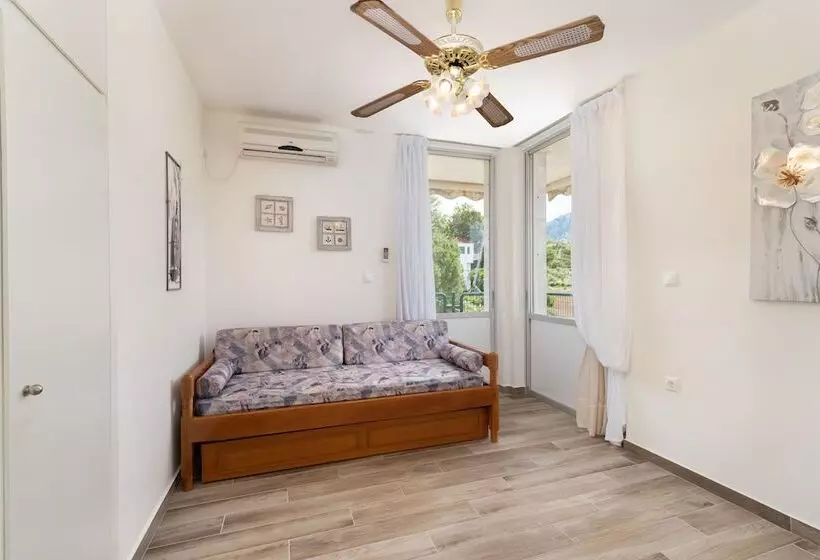 M K Apartments