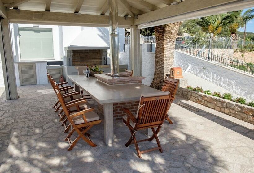 Traditional Guest House Grandma Vitsas