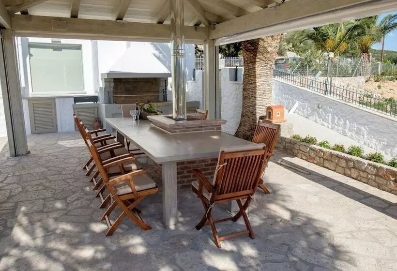 Traditional Guest House Grandma Vitsas