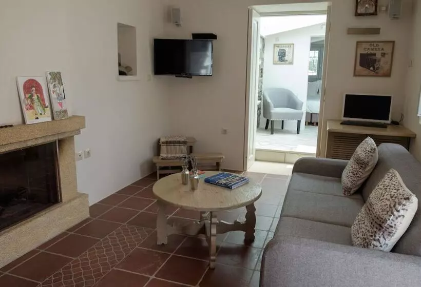 Traditional Guest House Grandma Vitsas