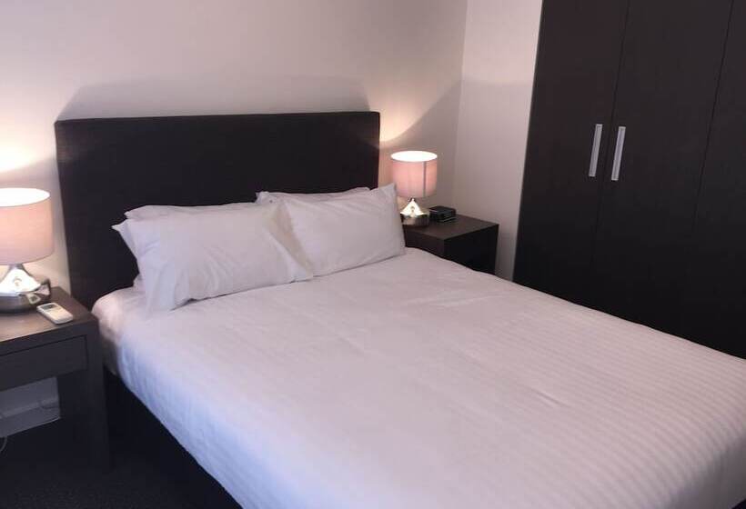 Wyndel Pacific North Sydney