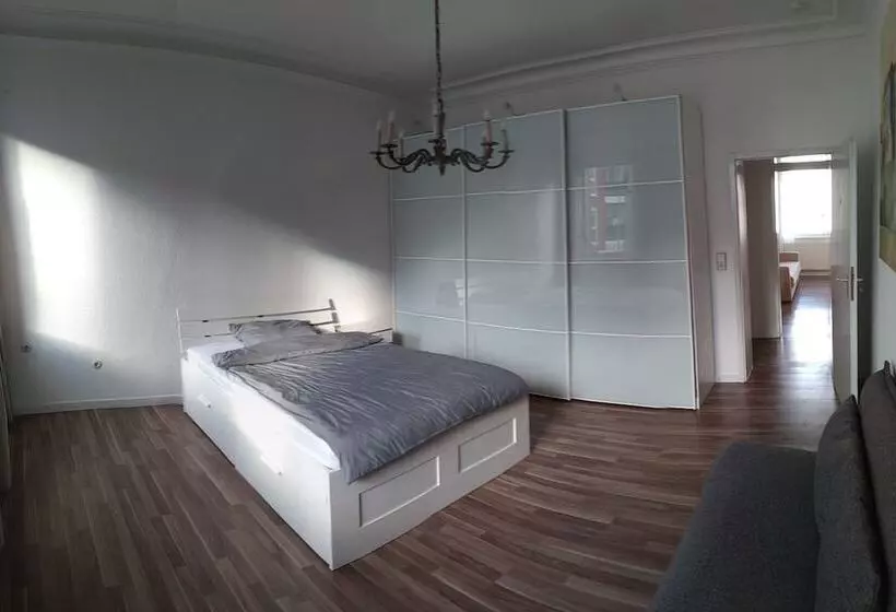 100 M2   3 Room Apartment
