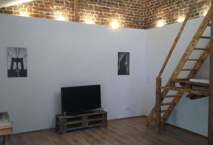 100 M2 3 Room Apartment