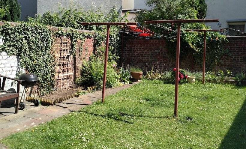 100 M2 3 Room Apartment