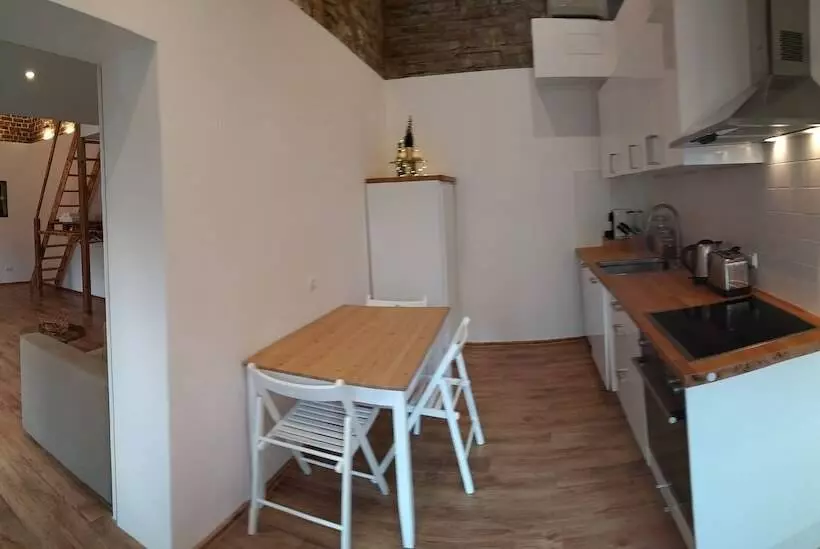 100 M2   3 Room Apartment