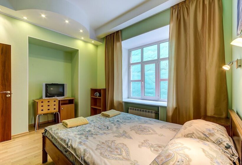 Apartments Near Palace Square