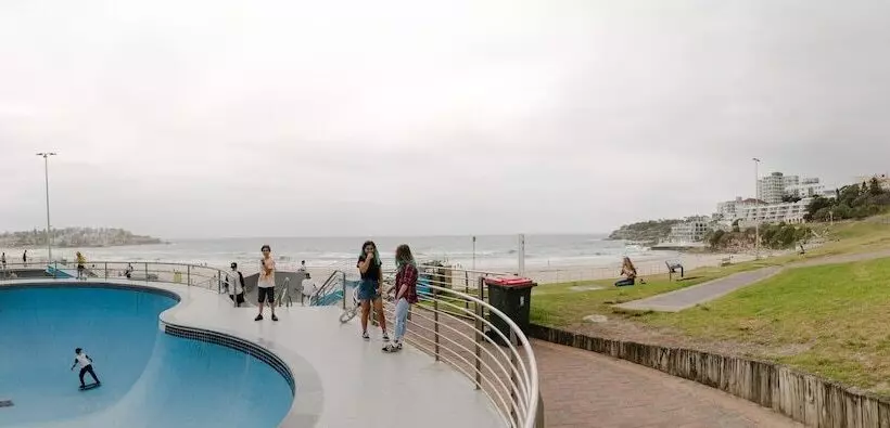 Ocean Front Building On Bondi Beach