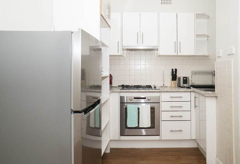 Ocean Front Building On Bondi Beach