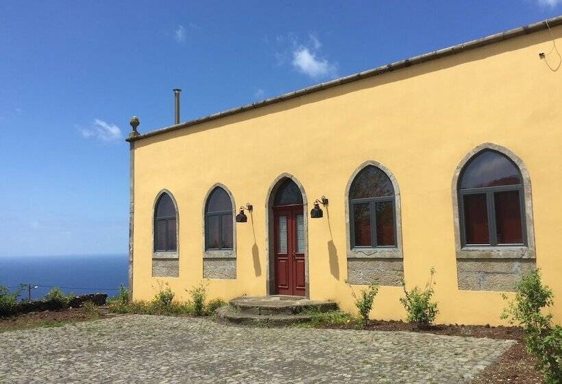 Serreta Island Home Al