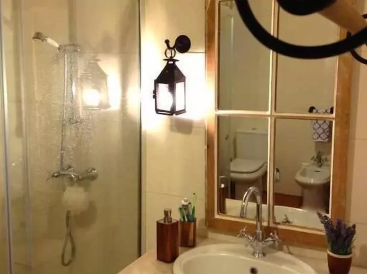 Serreta Island Home Al