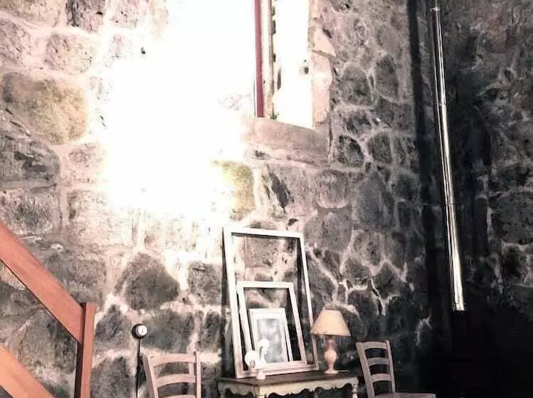 Serreta Island Home Al