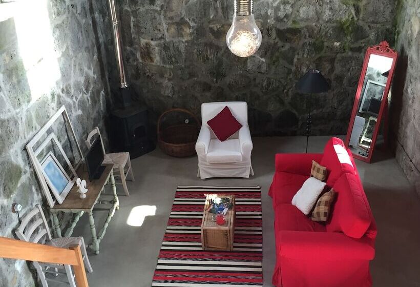 Serreta Island Home Al