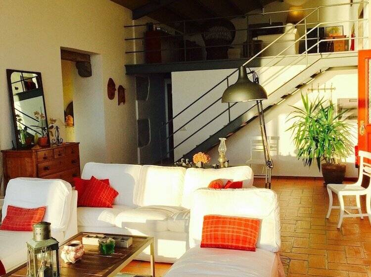 Serreta Island Home Al