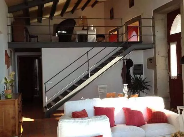 Serreta Island Home Al