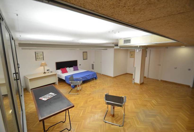 Tarragonasuites El Arquitecto