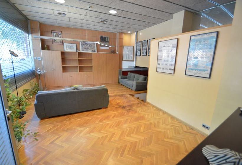 Tarragonasuites El Arquitecto