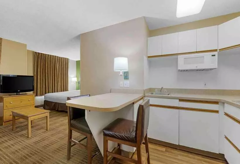 Extended Stay America Select Suites   Orlando   Southpark   Equity Row