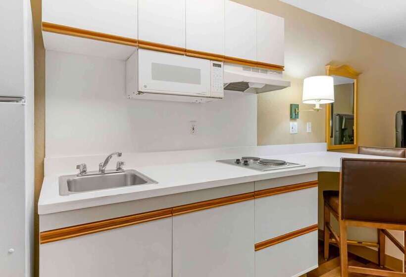 Extended Stay America Select Suites   Orlando   Southpark   Equity Row