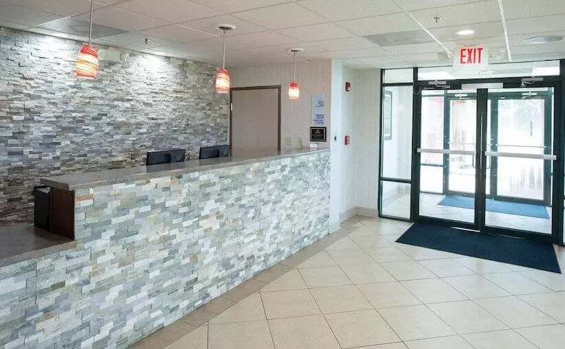 Отель Americas Best Value West Point