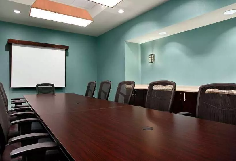 Aviator Hotel & Suites South I 55, Bw Signature Collection