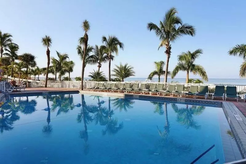 ホテル Bellwether Beach Resort