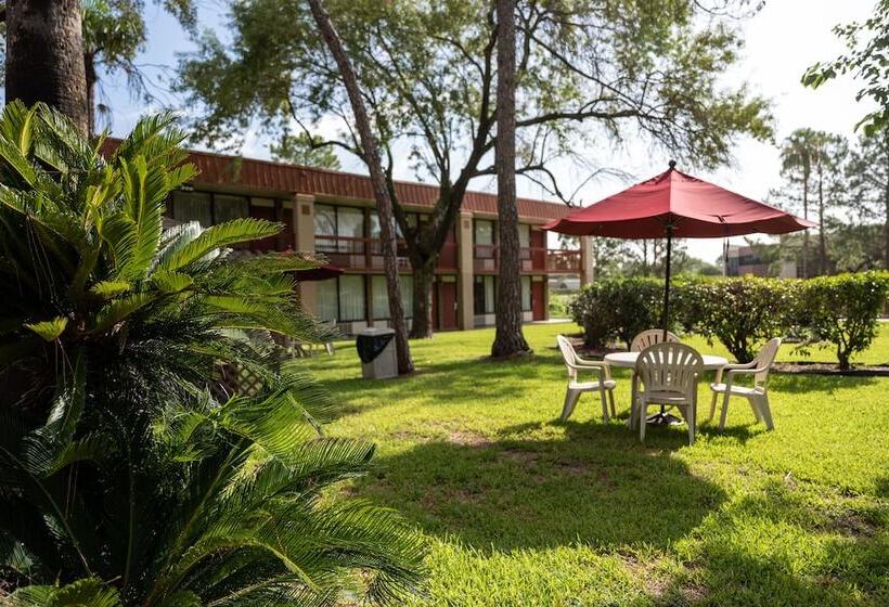 Greentree Hotel & Extended Stay I 10 Fwy Houston, Channelview, Baytown