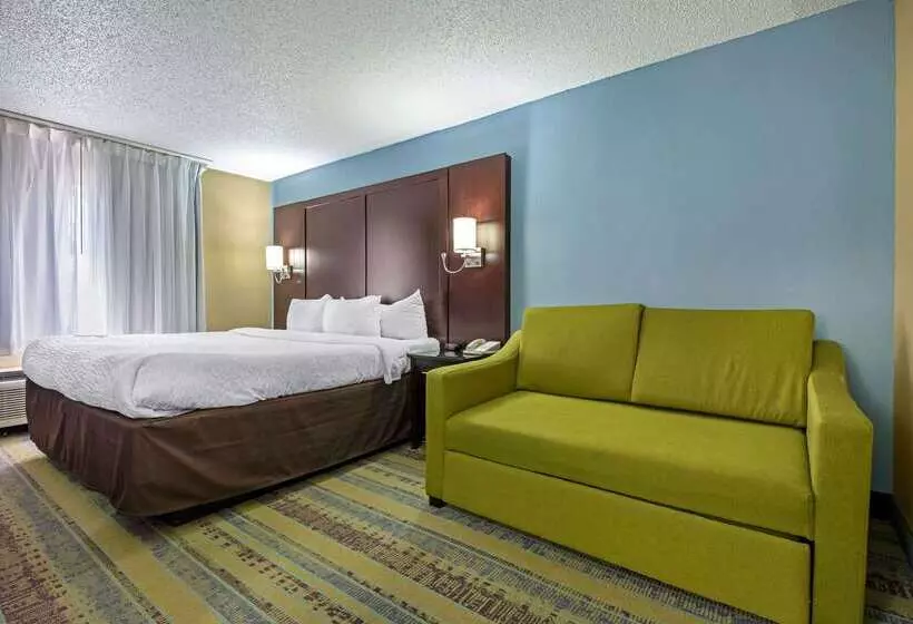 Clarion Hotel Conference Center North