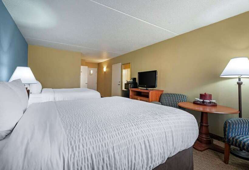 Clarion Hotel Conference Center North