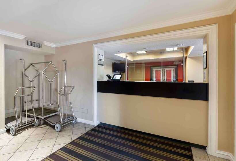 Hotel Extended Stay America Suites  Cleveland  Airport  North Olmsted