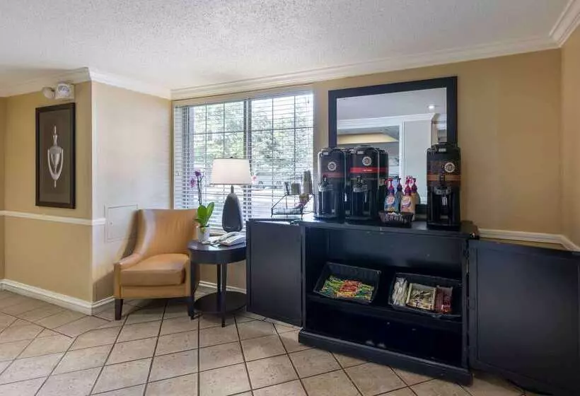 호텔 Extended Stay America Suites  Cleveland  Airport  North Olmsted