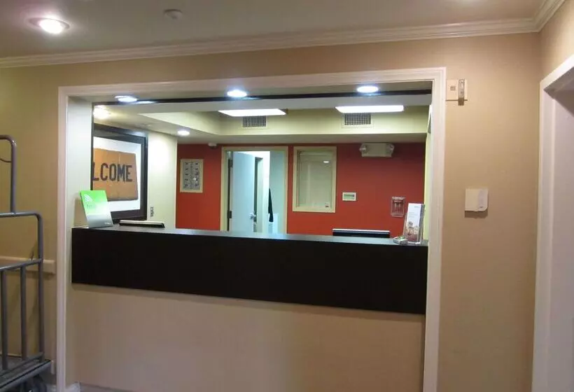 Отель Extended Stay America Suites Los Angeles Monrovia