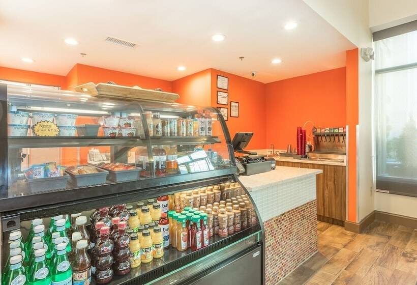 Holiday Inn Hotel And Suites Peachtree City, An Ihg