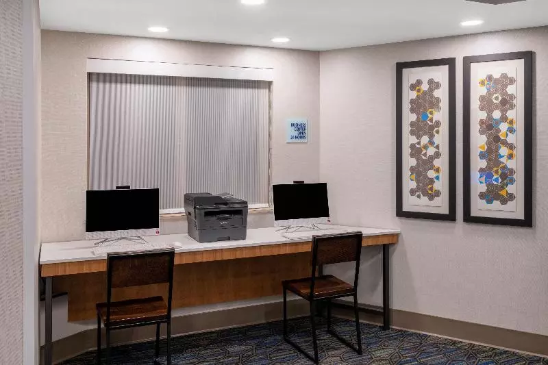 ホテル Holiday Inn Express & Suites Colorado Springs North, An Ihg