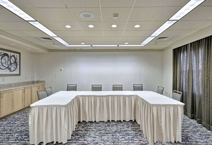 Отель Homewood Suites By Hilton Bostonpeabody