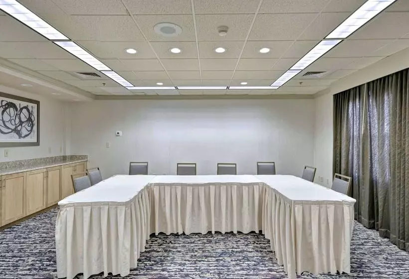 Отель Homewood Suites By Hilton Bostonpeabody