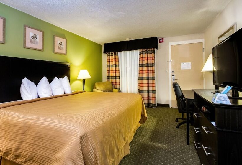 فندق Quality Inn & Suites Moline  Quad Cities