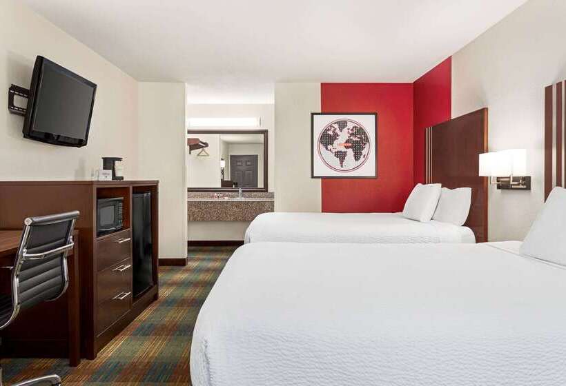 Hotel Ramada By Wyndham San Antonio Near Seaworld Lackland Afb