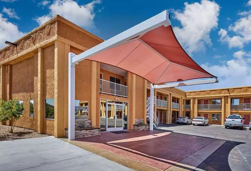 Мотель Quality Inn Parker