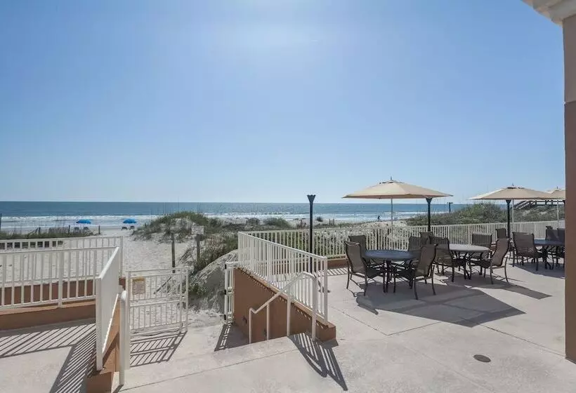 Lomakeskus Courtyard By Marriott Jacksonville Beach Oceanfront