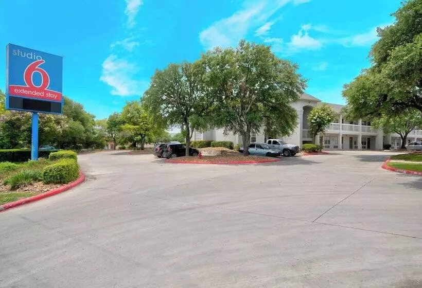 Studio 6san Antonio, Tx  Six Flags