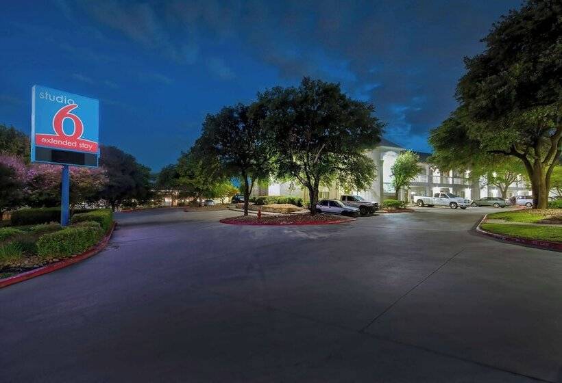 Studio 6san Antonio, Tx  Six Flags