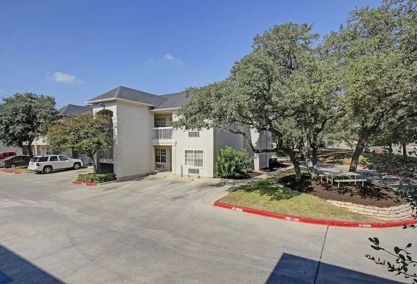 Studio 6san Antonio, Tx  Six Flags