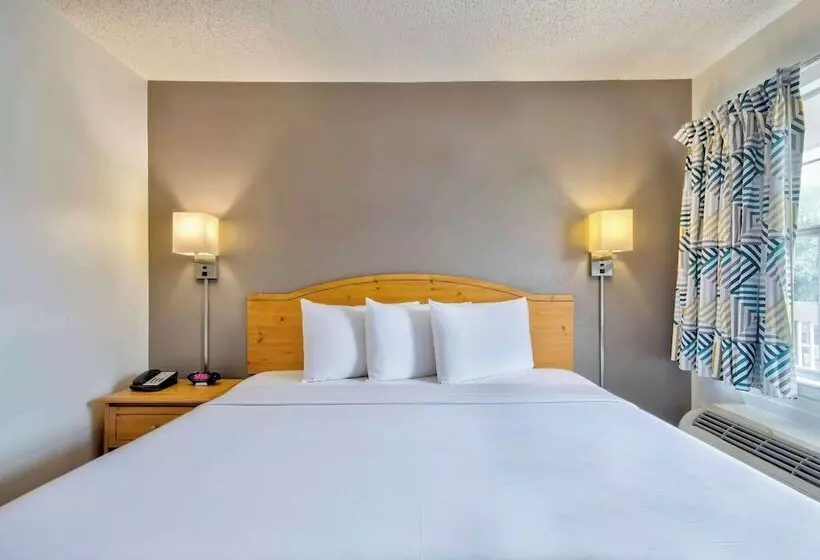 Studio 6san Antonio, Tx  Six Flags