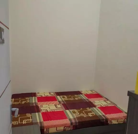 هتل Oyo 1875 Merah Putih Syariah