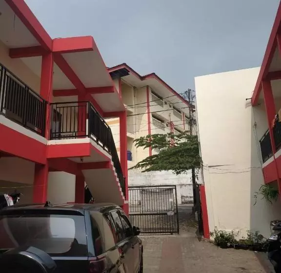 هتل Oyo 1875 Merah Putih Syariah