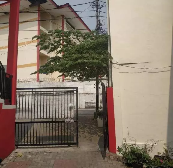 هتل Oyo 1875 Merah Putih Syariah