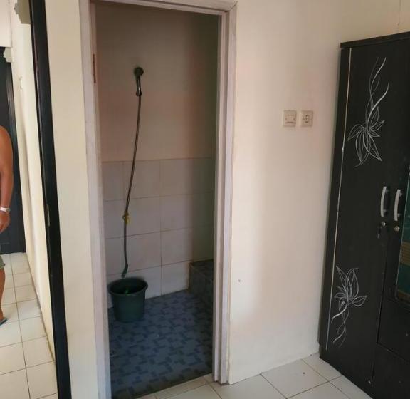 Отель Oyo 1875 Merah Putih Syariah