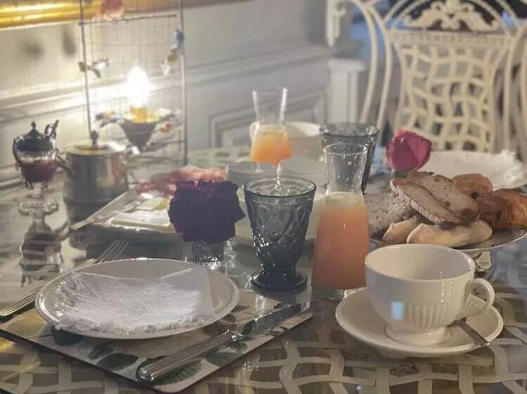 Aamiaismajoitus (B&B) Côté Park