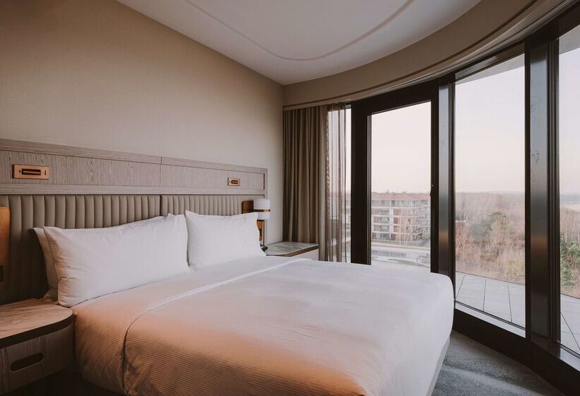 בית מלון כפרי Hilton Swinoujscie Resort And Spa